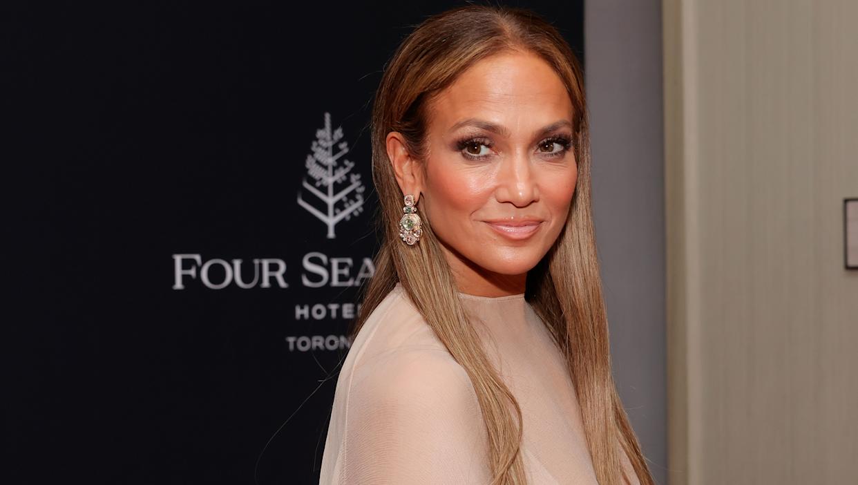 Jennifer Lopez it i ndodh e pazakonta në Stamboll  i ndalohet hyrja   