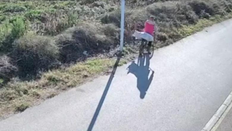 skandali-ne-lezhe-qytetari-hedh-thesin-me-mbeturinat-ne-ane-te-rruges-kryebashkiaku-e-kercenon-nuk-do-te-shpetoje-dot-asnje