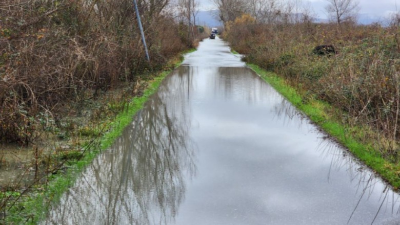 Përmbytjet  përmirësohet situata në qarkun e Shkodrës  bie niveli i lumenjve Drin e Buna