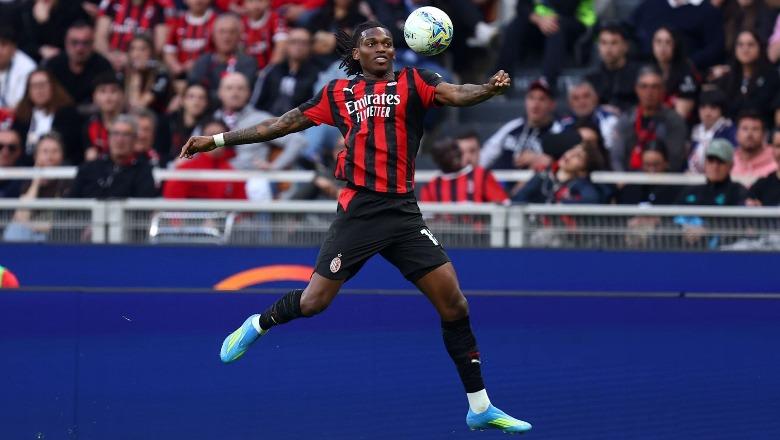 milani-i-vendos-cmimin-e-kripur-rafael-leaos-klubet-arabe-dhe-ato-nga-premier-league-shfaqin-interes-barcelona-pret-ne-prapaskene