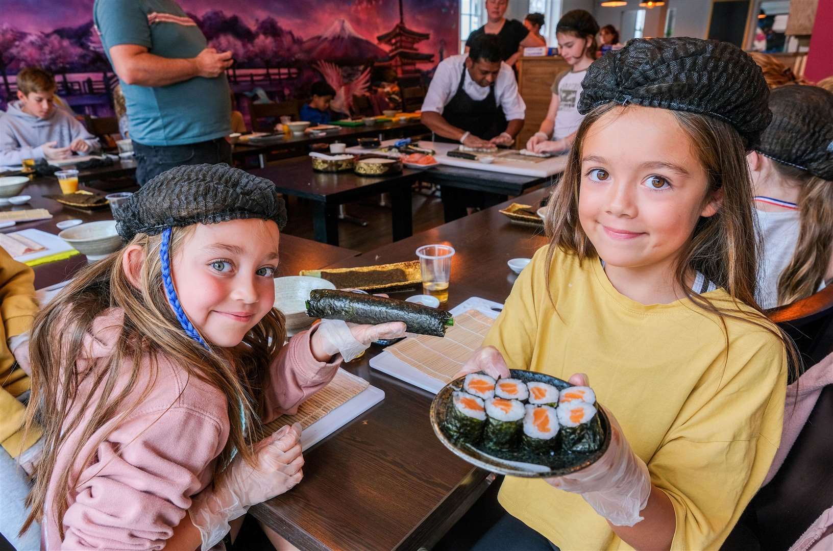 obsesioni-i-femijeve-te-sotem-per-sushi-po-rendon-xhepat-e-prinderve-por-ka-dicka-qe-duhet-te-dini