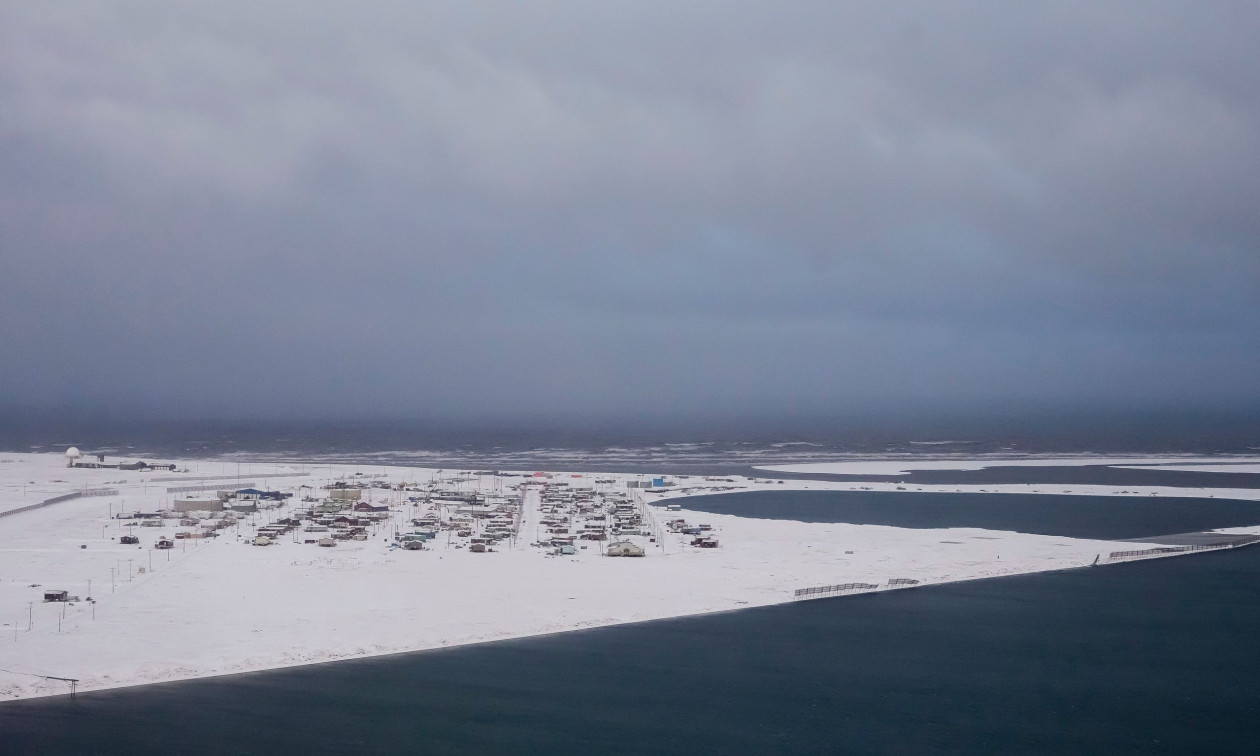 video-84-dite-pa-perendim-ne-alasken-veriore-utqiagvik-perjeton-diellin-e-mesnates