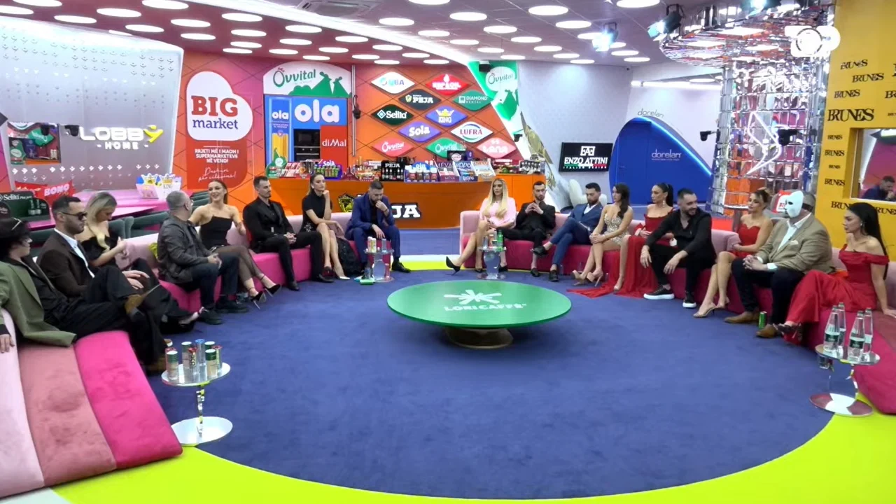 Një televotim i dytë brenda pak minutave  banorja lë shtëpinë një javë pasi u bë pjesë e saj   