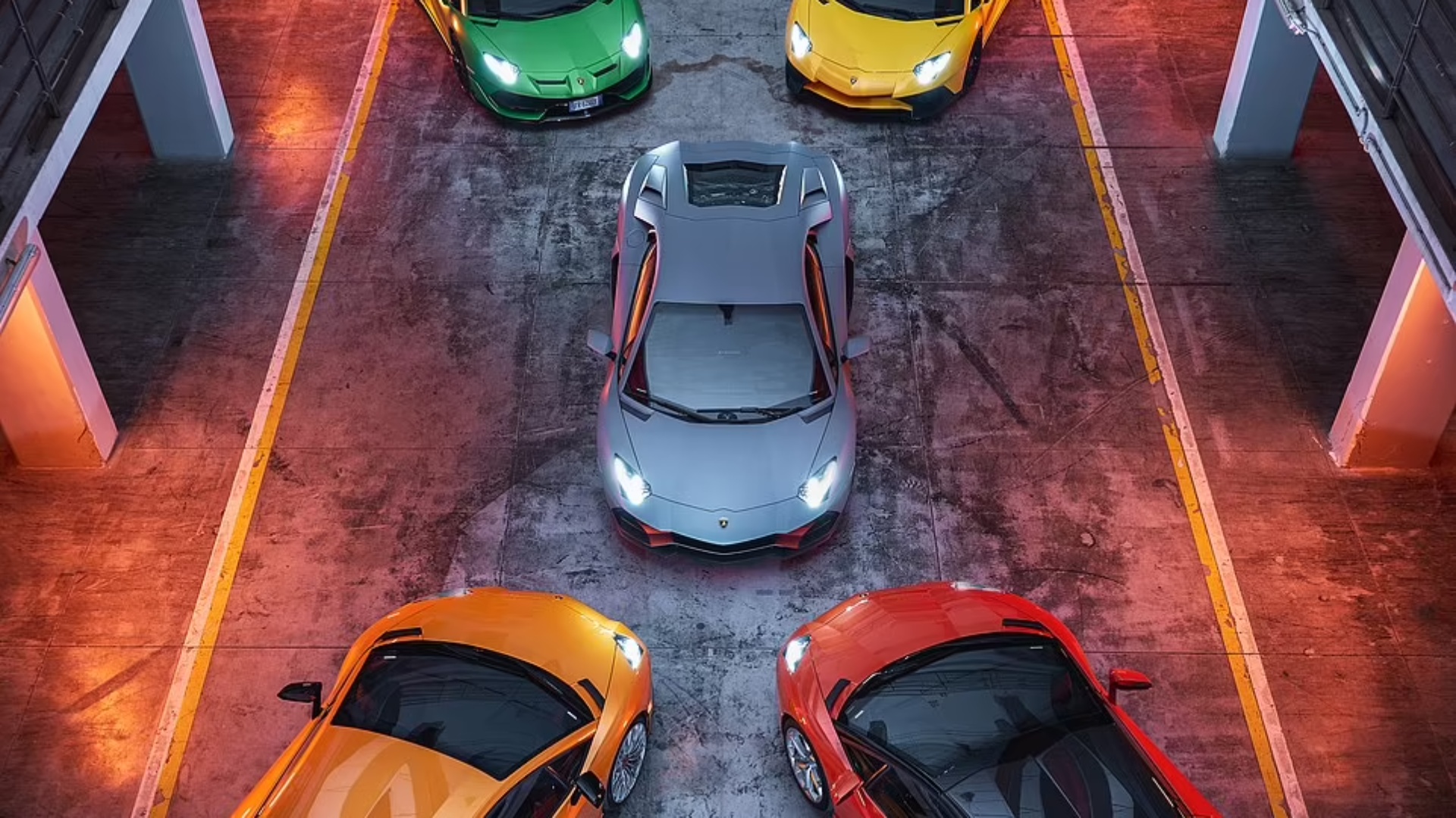 biznesmeni-i-ndjere-i-cili-realizoi-koleksionin-me-te-madh-te-makinave-lamborghini-le-pas-nje