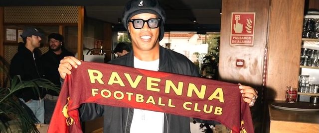 sensacionale-ronaldinho-rikthehet-ne-fushe-ne-moshen-46-vjec