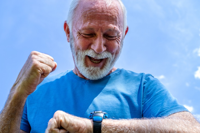 smartwatch-et-po-pushtojne-perditshmerine-teknologjia-qe-monitoron-shendetin-ne-cdo-moment