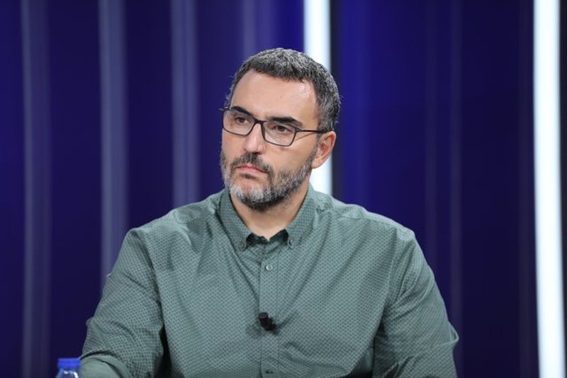 nese-fitoj-ne-tirane-bie-qeveria-arlind-qori-pse-s-mund-t-i-bashkohem-kandidatit-te-pd
