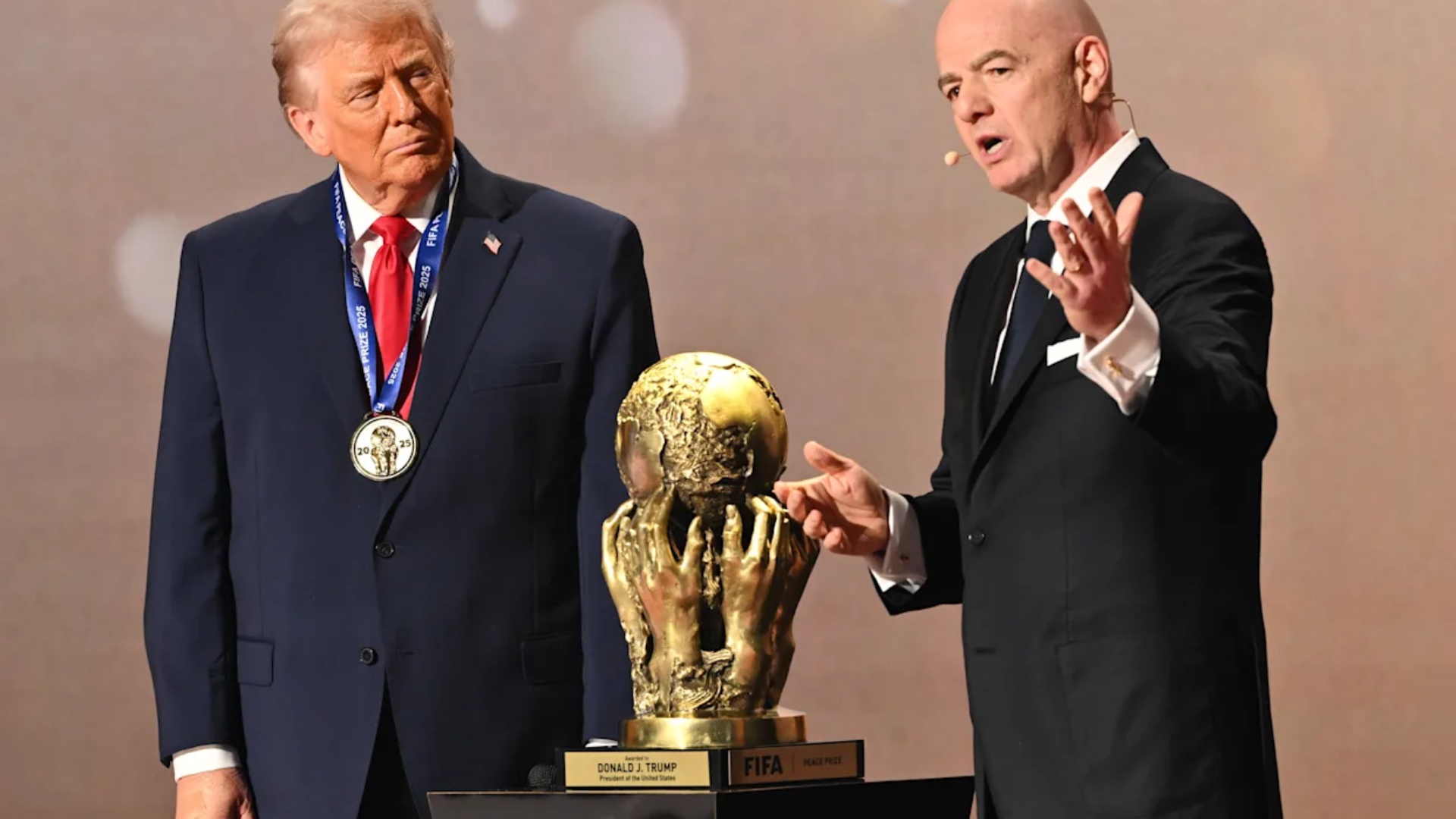 analiza-pse-presidenti-i-fifa-s-gianni-infantino-po-punon-kaq-shume-per-t-i-bere-qejfin-presidentit-trump