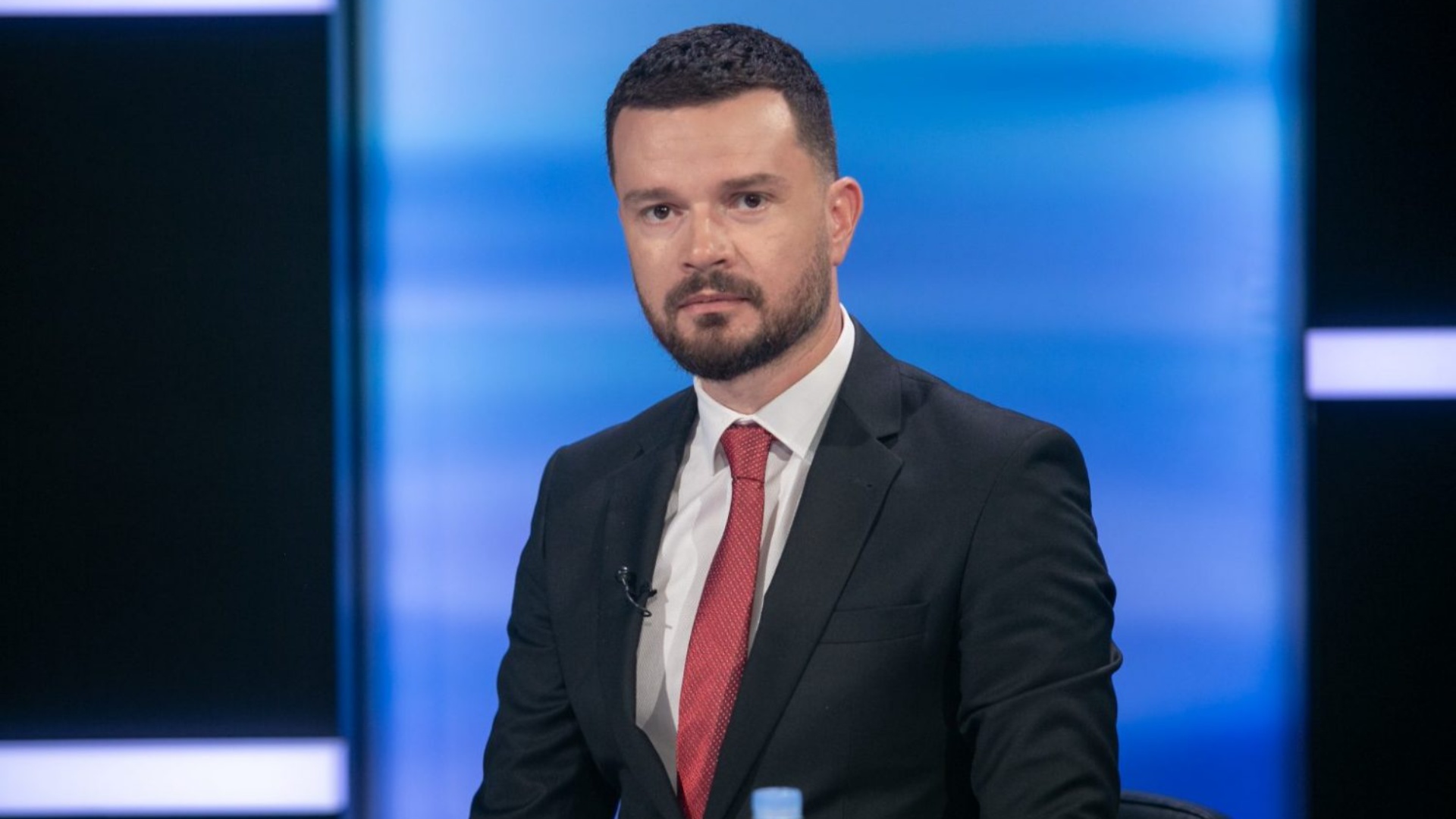 Arjan Curri në  Big Brother VIP 5    Analisti  Filozofia hyn kudo  do kërkoj që 