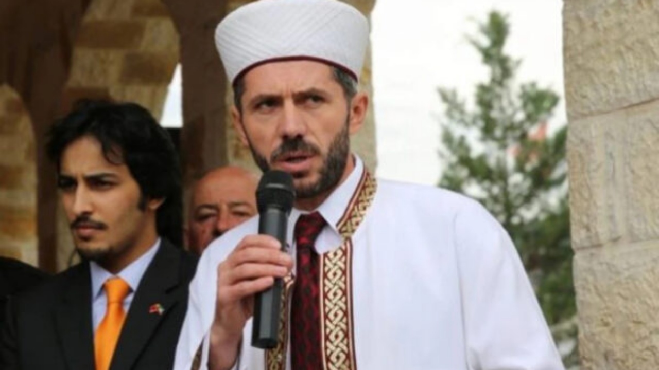 filiza-te-ekstremizmit-imami-ngre-alarmin-ne-tirane-nje-xhami-brenda-unazes-se-madhe-eshte-kthyer