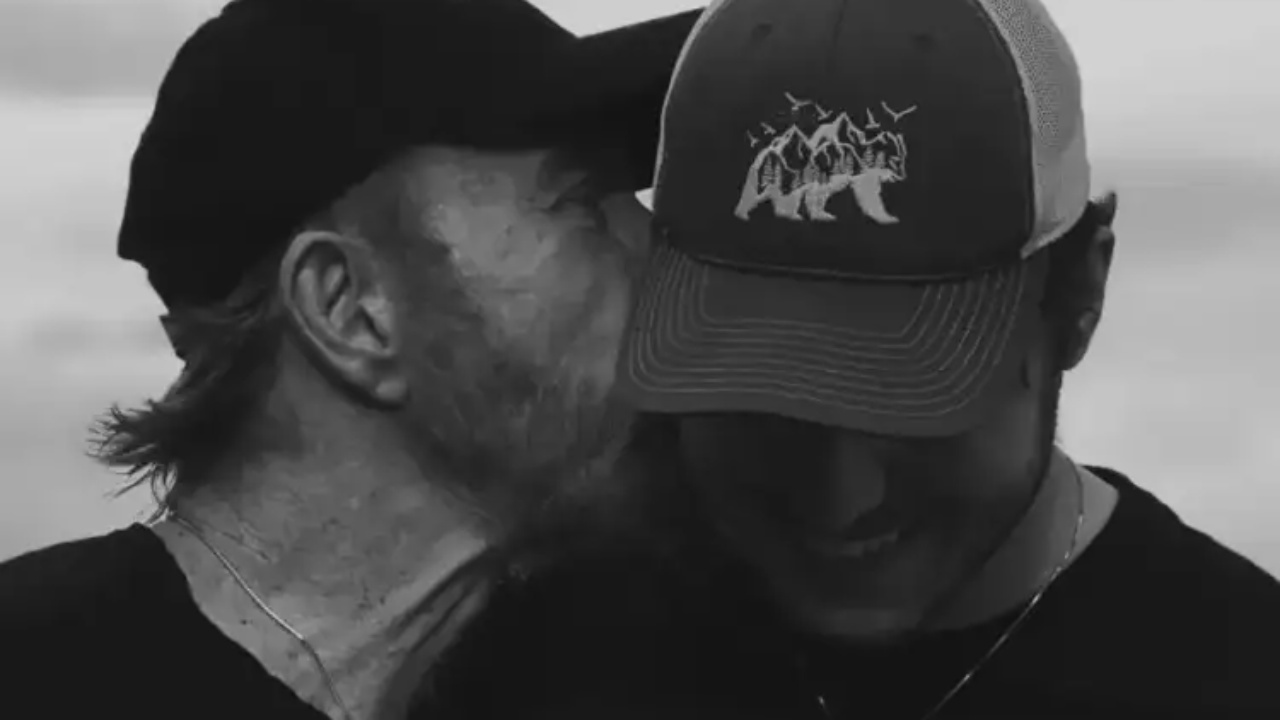 eshte-e-veshtire-te-djali-i-chuck-norris-emocionon-me-fjalet-shpresoj-te-mund-te-jetoj-nje-jete-qe