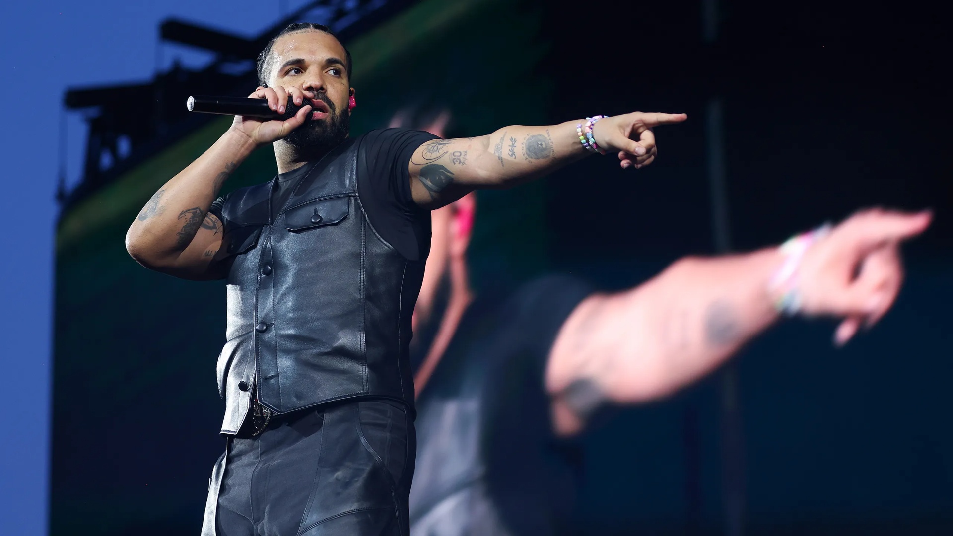HISTORI në muzikë  Drake thyen rekordin dhe lë pas çdo artist tjetër me 