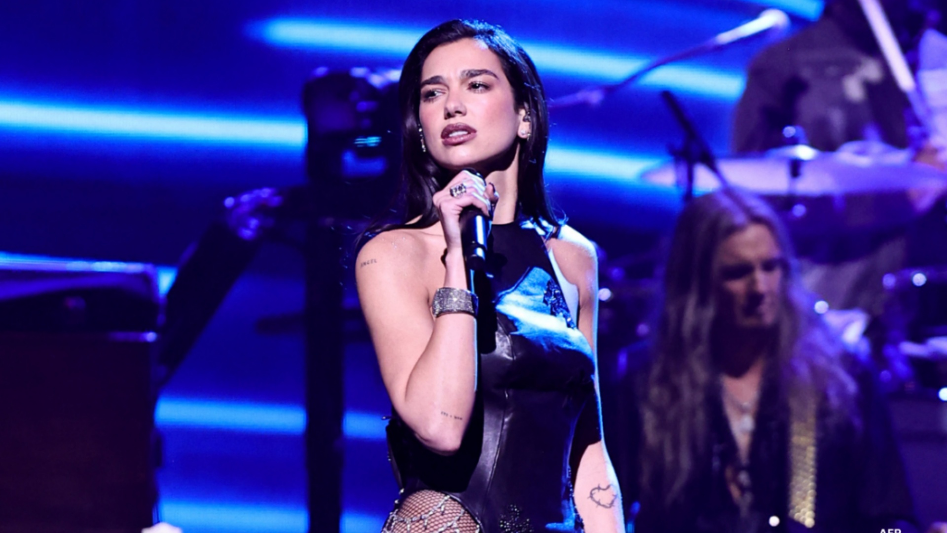 dua-lipa-drejt-sanremos-2027