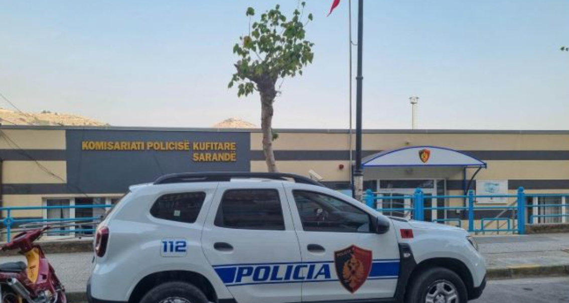 U kapën me armë dhe tentuan t i ikin policisë  e pësojnë keq tre persona në Sarandë