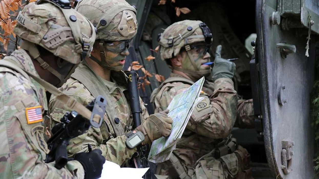 nato-ende-ne-terr-mbi-planet-e-shba-per-te-terhequr-5-mije-trupa-nga-gjermania