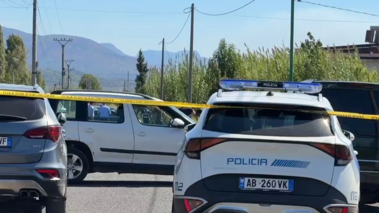 po-transportonte-7-emigrante-te-paligjshem-pranga-31-vjecarit-ne-elbasan-ne-kerkim-bashkepunetori-i-tij