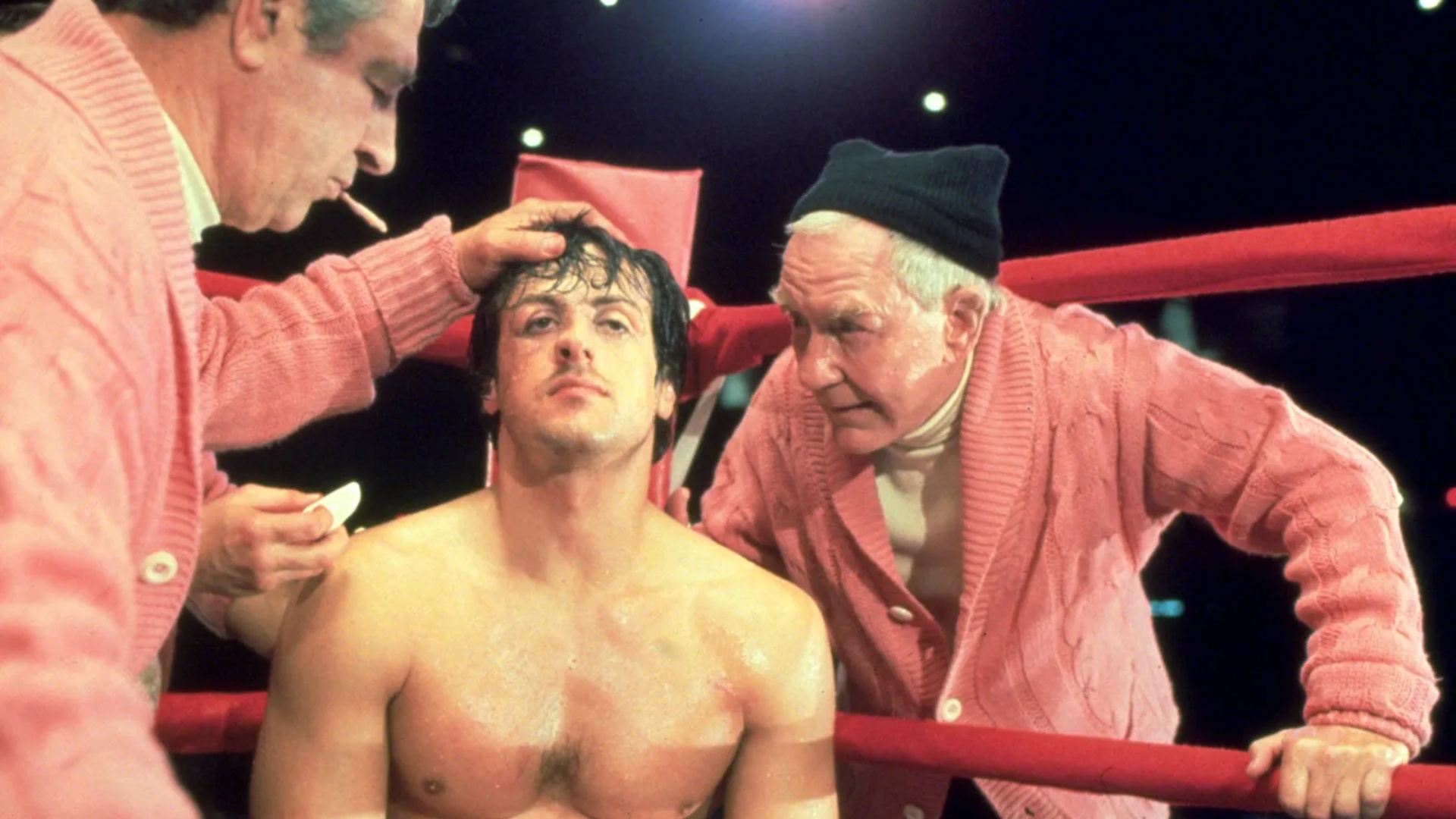 aktori-i-njohur-habit-me-deklaraten-e-tij-sylvester-stallone-rrefen-per-here-te-pare-betejen-me-trupin-ushqimin-dhe-steroidet