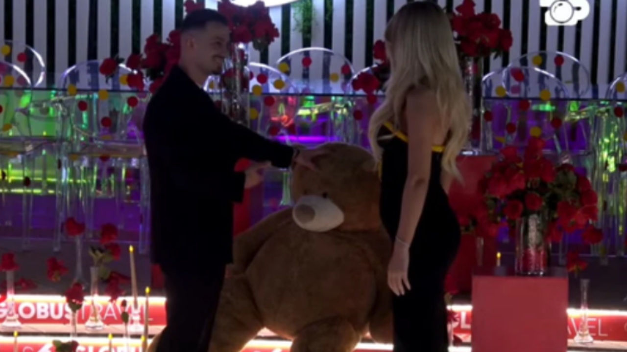 historia-juaj-ende-po-shkruhet-si-e-priti-brikena-surprizen-per-te-dhe-mateon