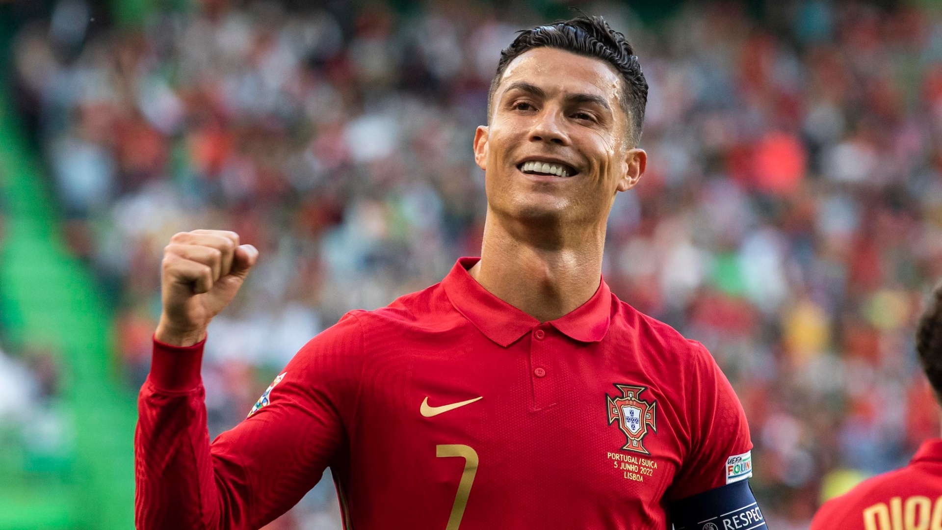 ronaldo-nuk-pranon-kritikat-ne-boteror-jam-mire-fizikisht-a-nuk-i-ke-pare-ndeshjet-kjo-eshte