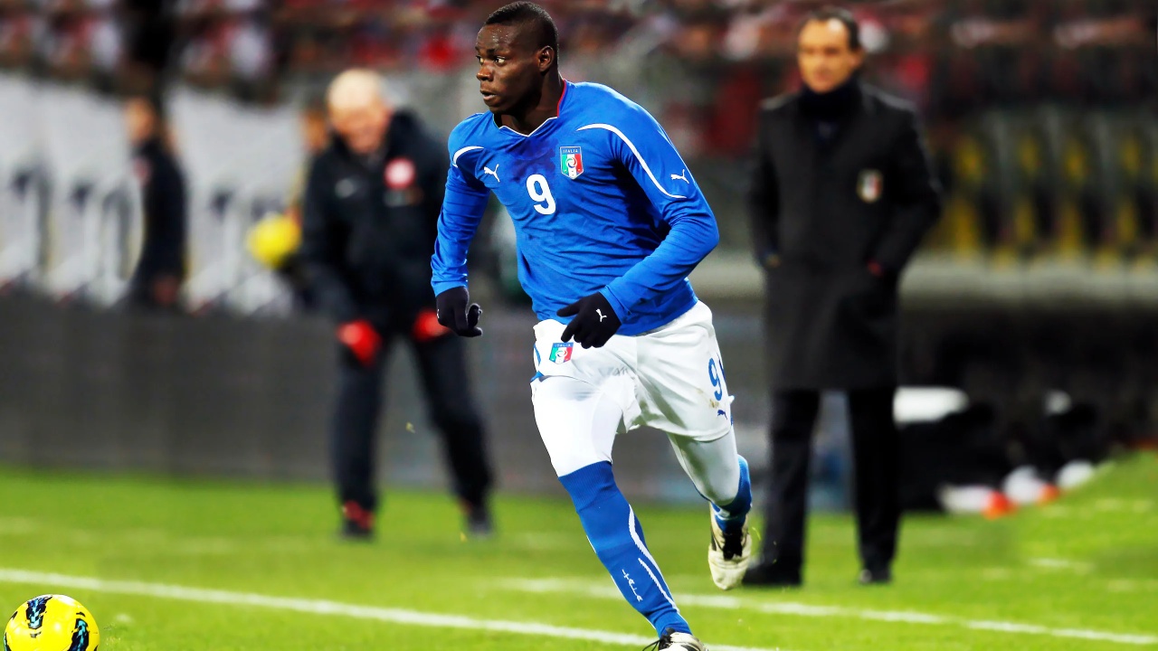 ne-serie-a-nuk-ka-lojtare-me-te-forte-se-une-balotelli-e-trishte-qe-goli-im-eshte-i-fundit-i-italise-ne-boteror