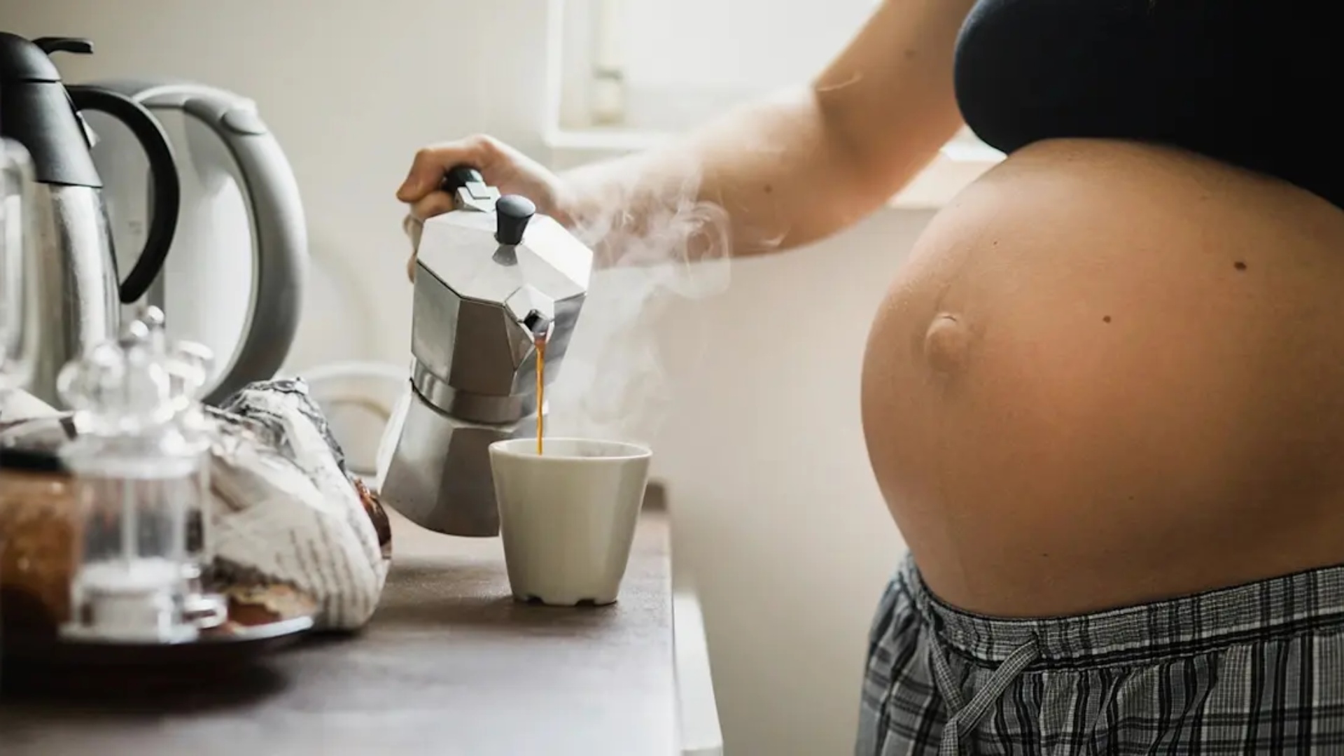 zbuloni-se-sa-filxhane-kafe-ne-dite-mund-te-veshtiresojne-mundesine-per-te-mbetur-shtatzene