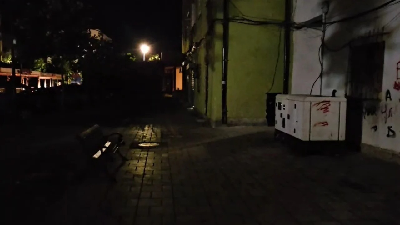 Kukësi në errësirë totale  ndërpritet energjia elektrike pas defektit në një nënstacion
