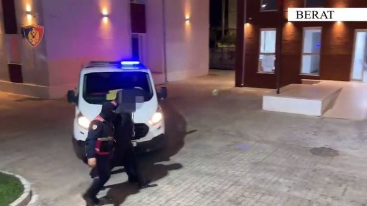 ngriti-baze-te-trafikut-te-hashashit-arrestohet-21-vjecari-ne-berat