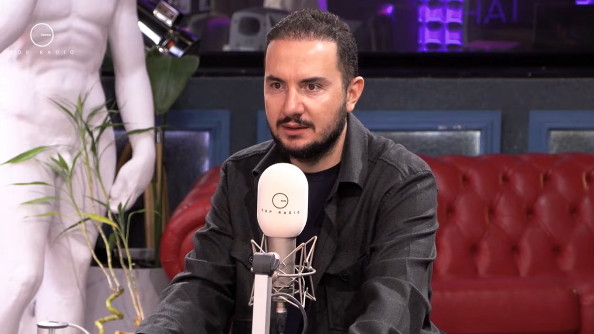 se-shpejti-liber-per-kujtimet-e-burgut-ervin-salianji-nuk-e-pata-problem-gjumin-naten-e-pare-por