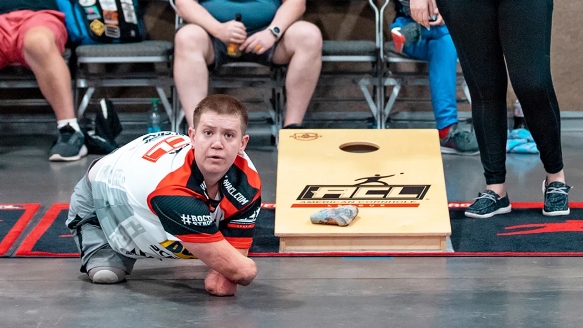 tronditet-opinioni-publik-27-vjecari-pa-gjymtyre-akuzohet-per-vrasje-me-arme