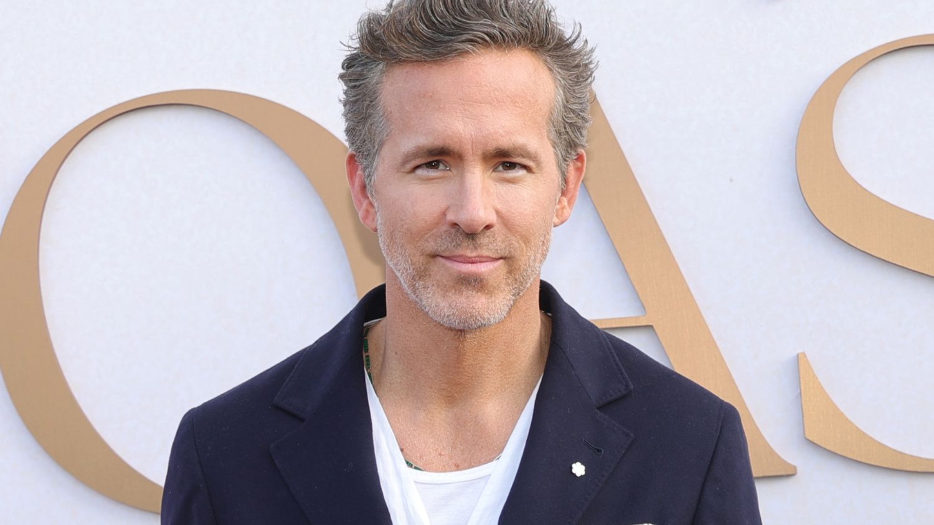 ryan-reynolds-rrefen-aksidentin-qe-i-ndryshoi-jeten-m-u-thye-cdo-kocke