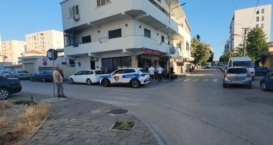 plagosja-ne-shijak-arrestohet-autori-qelloi-ne-nje-lokal-dyshohet-per-konflikte-te-vjetra