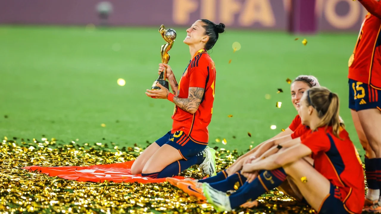 vendim-i-paprecedente-nga-federata-e-futbollit-financon-ngrirjen-e-vezeve-per-futbollistet-e-kesaj-kombetareje