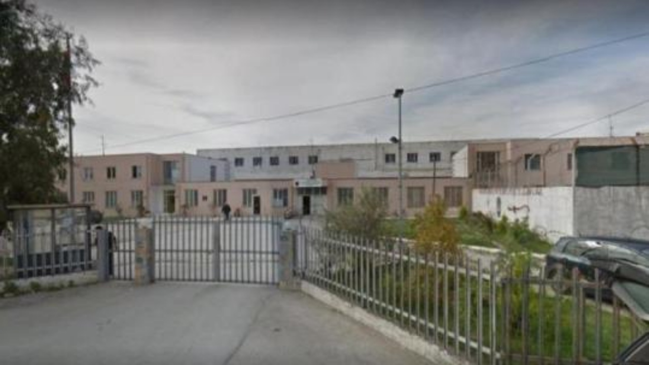 Arratisja e Altin Ndocit  pezullohet nga detyra zinxhiri komandues i burgut të Durrësit