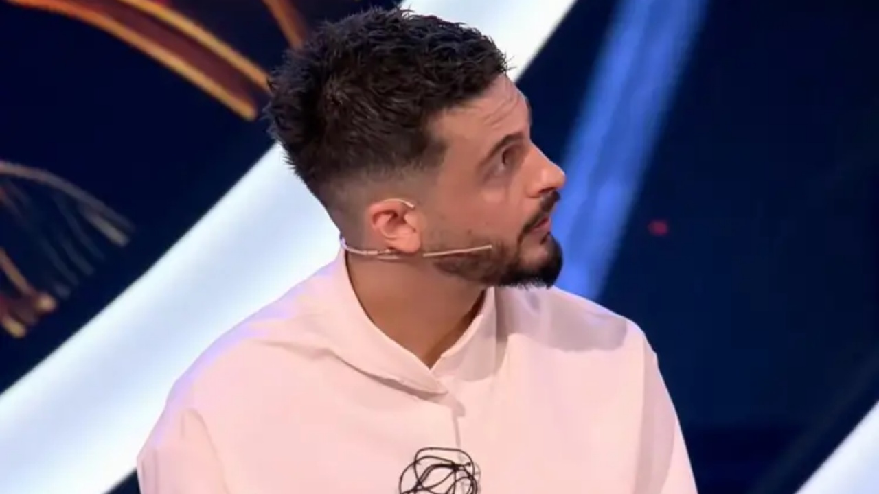 qysh-bre-t-kane-si-e-priti-gimbo-lajmin-se-gjesti-eshte-ne-paraburgim