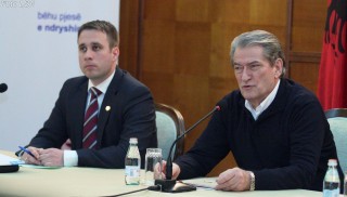 Copy of 9M9J820130209122242_09021330