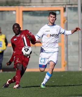 Elseid Hysaj mbrojtesi i Empolit ne nje ndeshje et Serise B