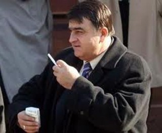 Fatmir Xhindi