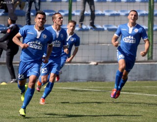Copy of Kukesi duke festuar golin ne Lacci Kukesi 2-1