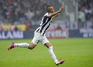 Vidal feston golin ne Torino Juventus 2-0