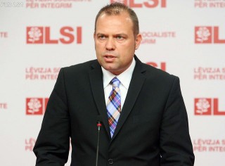 Ylli Manjani