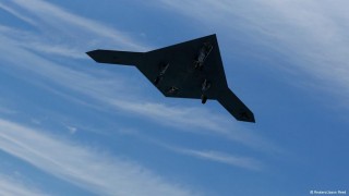 Drone i tipit X-47B gjatë një operacioni