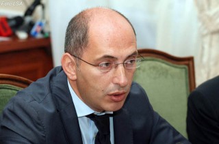 Igli Totozani