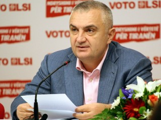 ilir meta, LSI