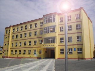 shkolla 16 shtatori shijak