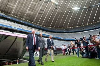 Copy of Karl-Heinz-Rummenigge-Uli-Hoeness-and-Matthias-Sammer-pep-guardiola-presentation-bayern-munich-allianz-arena-pitch