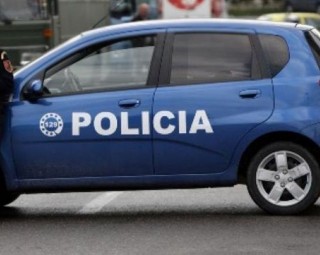 policia-tirane-vjedhje