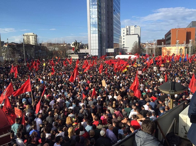 Opozita, Ultimatum Qeverisë: Hiqni Dorë, Keni Kohë Deri Më 27 Shkurt ...