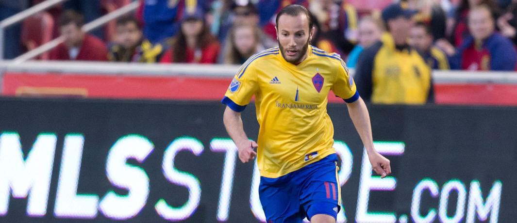 Shkelzen Gashi Kẻ Ghi Bàn Ở Mọi Cấp Độ - Hành Trình Lập Lê Thắng Lợi của Ngôi Sao Bóng Đá Kosovo