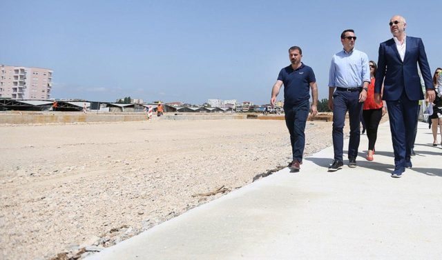 Bulevardi i Ri - Veliaj & Rama