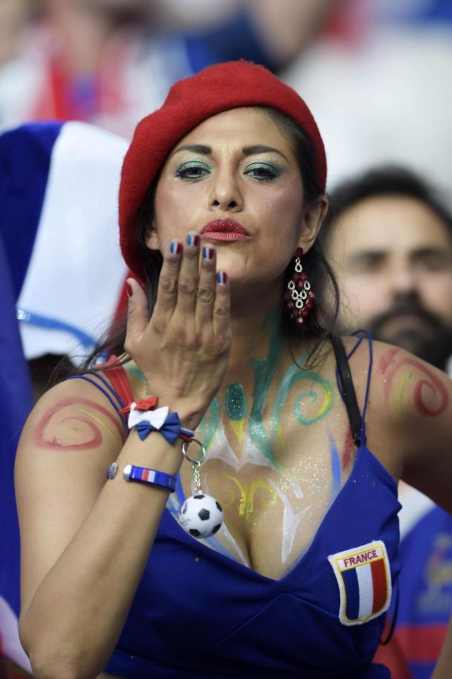 Foto LaPresse - Fabio Ferrari 10/07/2016 Parigi, Saint-Denis ( Francia ) Spo, Calcio Europei 2016 - Portogallo - Francia - Stade de France - Saint-Denis - Finale. Nella foto: tifosi (France) Photo LaPresse - Fabio Ferrari 10/07/2016 Parigi, Saint-Denis ( France ) Spo, Soccer Europei 2016 - Portugal - France - Stade de France - Saint-Denis - Final. In the pic: supporter france